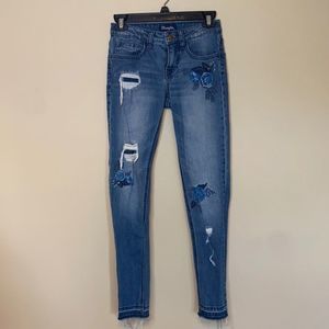 Wrangler Floral Print Embroidered Skinny Jeans